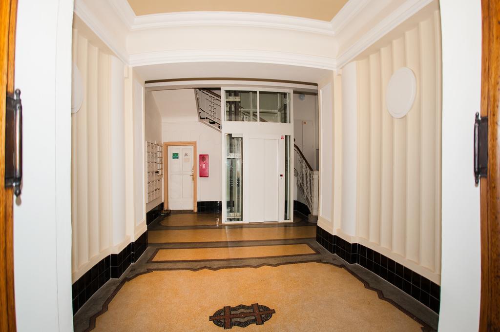 Ruzova Apartment By Ruterra Prága Szoba fotó
